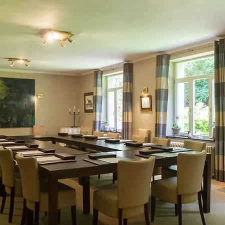 Hotel Moulin De 4*