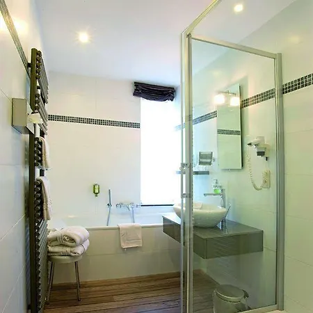 Moulin De Hotel 4*